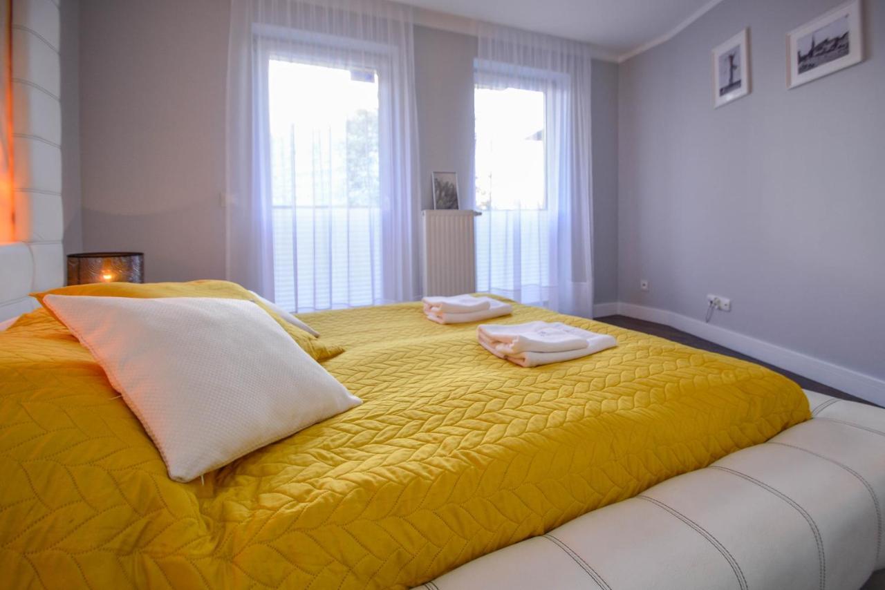 Apartamenty Bryza - Chelmonskiego - Parking - Centrum سفينويتشي المظهر الخارجي الصورة