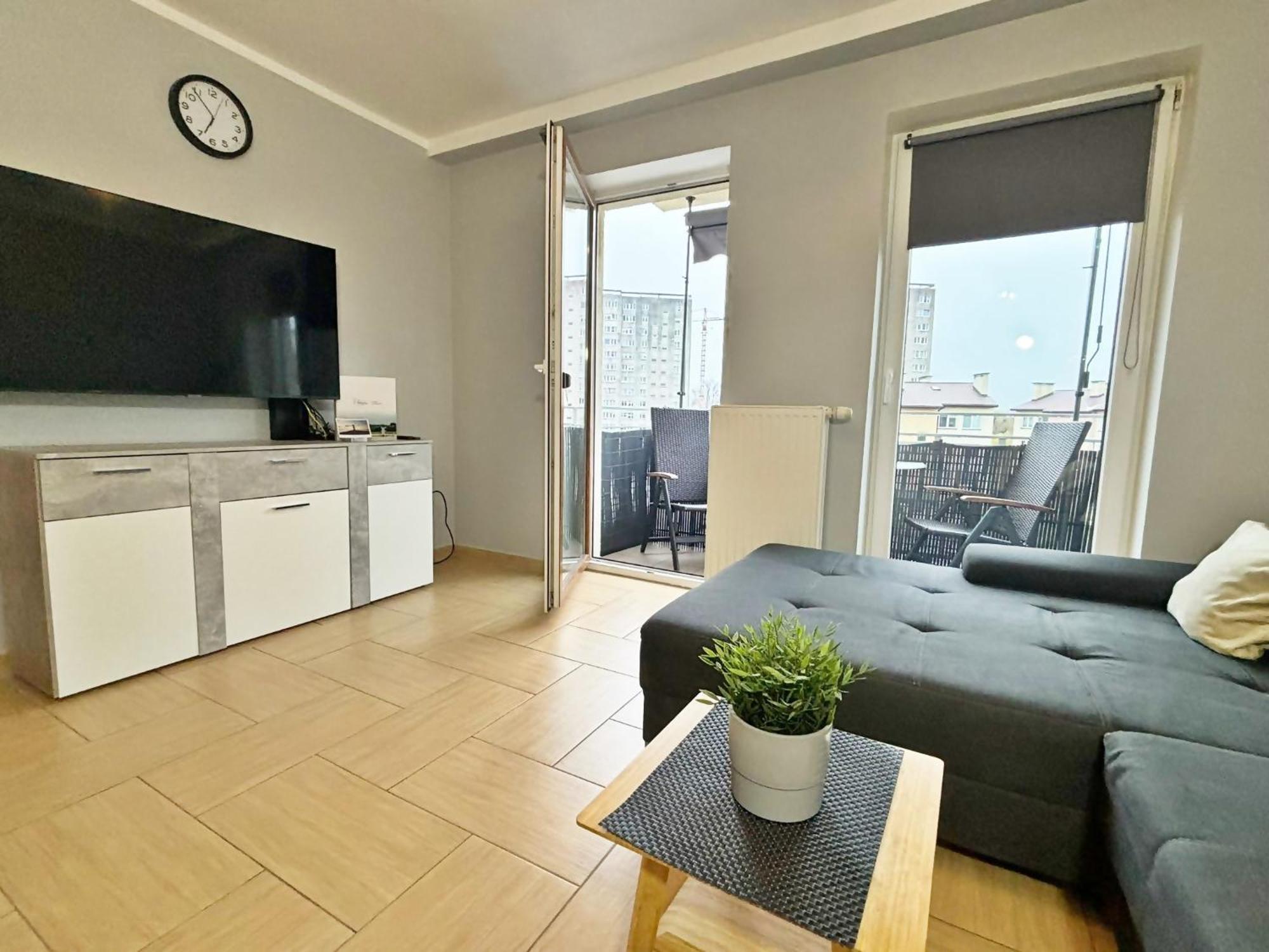 Apartamenty Bryza - Chelmonskiego - Parking - Centrum سفينويتشي المظهر الخارجي الصورة