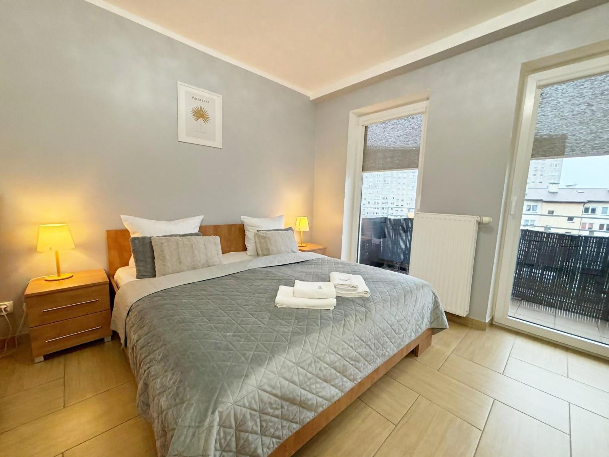 Apartamenty Bryza - Chelmonskiego - Parking - Centrum سفينويتشي المظهر الخارجي الصورة