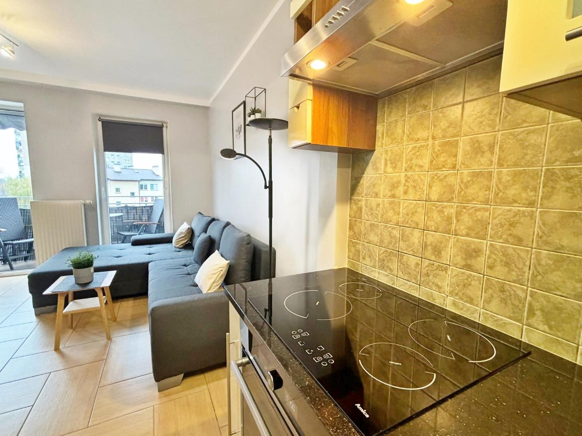 Apartamenty Bryza - Chelmonskiego - Parking - Centrum سفينويتشي المظهر الخارجي الصورة